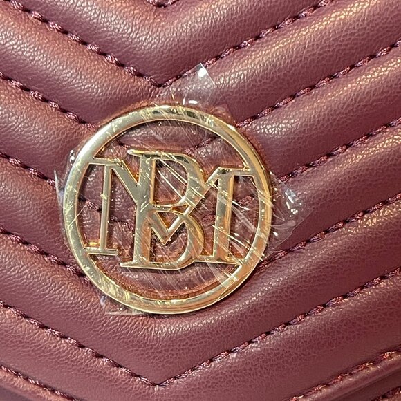 NEW! Badgley Mischka Plum 2-Way Chevron Quilted Crossbody Clutch Bag - NWT - Picture 4 of 6